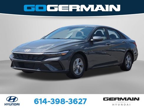 Used 2025 Hyundai Elantra SE FWD image 1