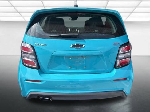 Certified 2020 Chevrolet Sonic LT w/ Convenience Package image 5