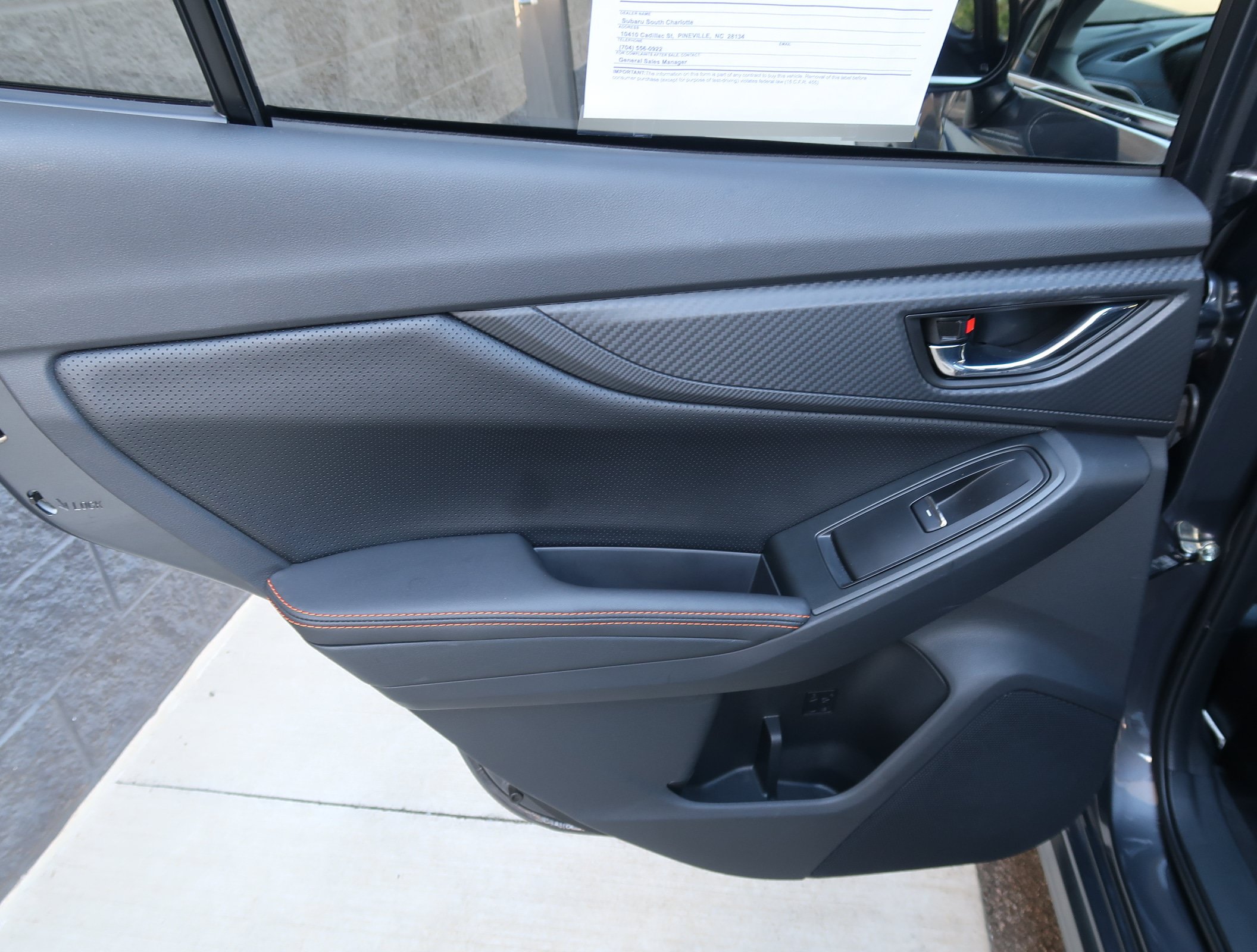 Used 2020 Subaru Crosstrek 2.0i Limited w/ Moonroof Package w/Navigation AWD/4WD image 34