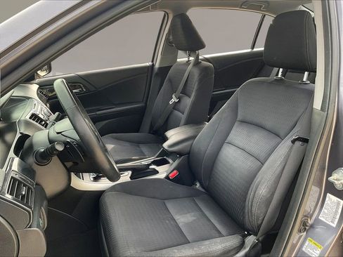 Used 2015 Honda Accord Sport image 20