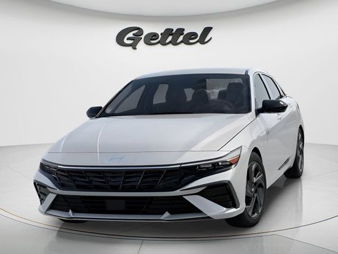 New 2026 Hyundai Elantra Sport FWD image 6