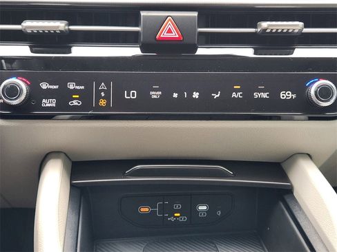 New 2026 Kia Sportage EX image 14