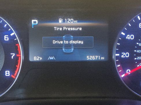 Used 2023 Kia Forte LXS FWD image 23