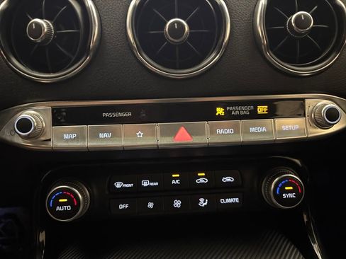Used 2023 Kia Stinger GT-Line w/ Sun & Sound Package AWD/4WD image 18