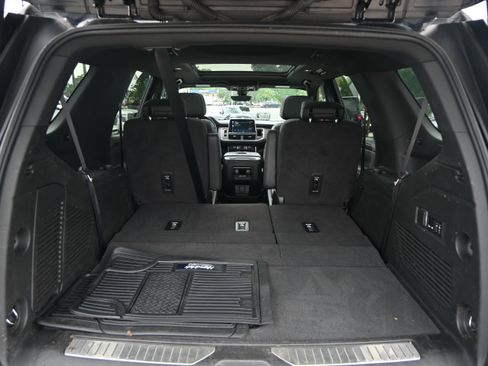 Used 2022 Chevrolet Tahoe High Country AWD/4WD image 36