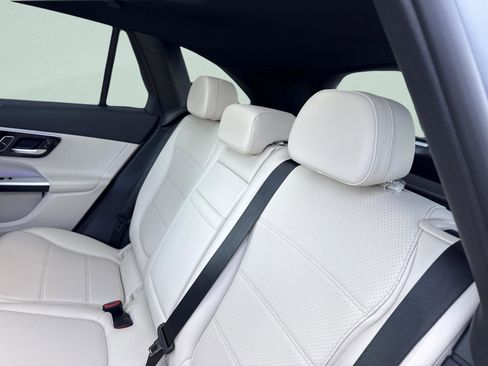 New 2026 Mercedes-Benz GLC 300 GLC 300 image 19