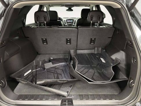 Used 2018 Chevrolet Equinox Premier AWD/4WD image 6