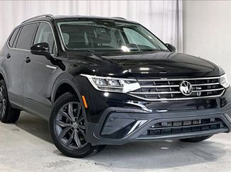 Used 2022 Volkswagen Tiguan SE video 1