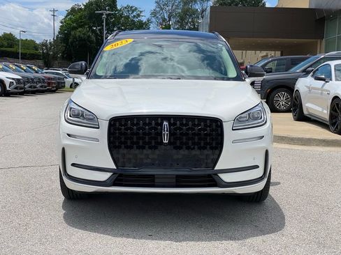 Used 2023 Lincoln Corsair Reserve w/ Equipment Group 201A AWD/4WD image 2