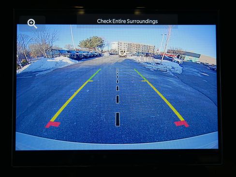 Used 2023 Jeep Grand Cherokee Laredo w/ Luxury Tech Group I image 29