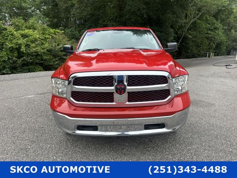 Used 2017 RAM 1500 Classic SLT image 8