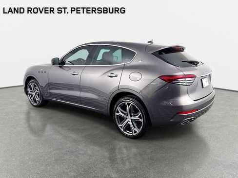 Used 2023 Maserati Levante GT AWD/4WD image 7