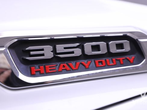 Used 2022 RAM 3500 Tradesman w/ Chrome Appearance Group image 33