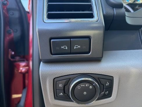 Used 2017 Ford F350 XLT w/ XLT Value Package image 7