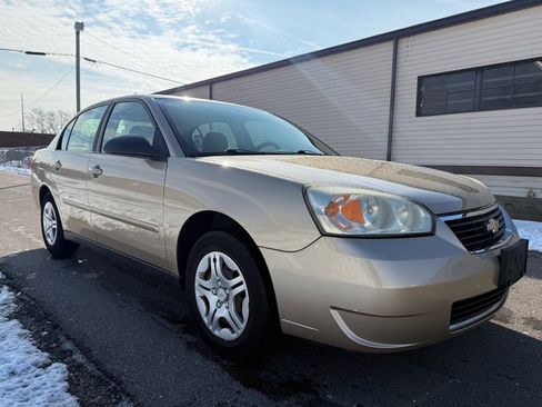 Used 2006 Chevrolet Malibu LS image 1