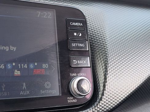 Used 2022 Nissan Kicks SV FWD image 16