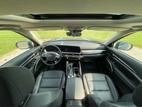 Used 2025 Kia Telluride S FWD image 20