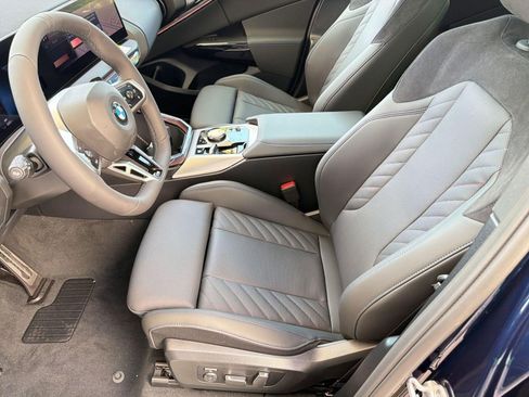 New 2026 BMW X3 xDrive30i w/ Premium Package AWD/4WD image 4