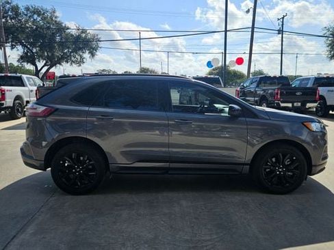 Used 2024 Ford Edge SE w/ Black Appearance Package AWD/4WD image 5