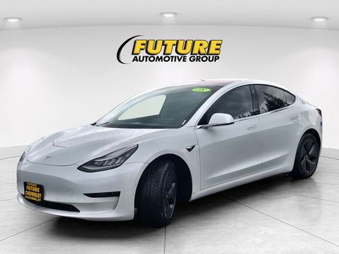 Used 2018 Tesla Model 3 Long Range image 8