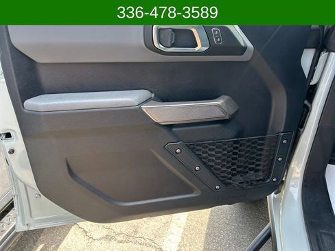 Used 2022 Ford Bronco Black Diamond w/ Sasquatch Package image 10