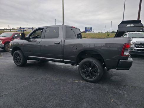 Used 2024 RAM 2500 Big Horn w/ Night Edition image 7