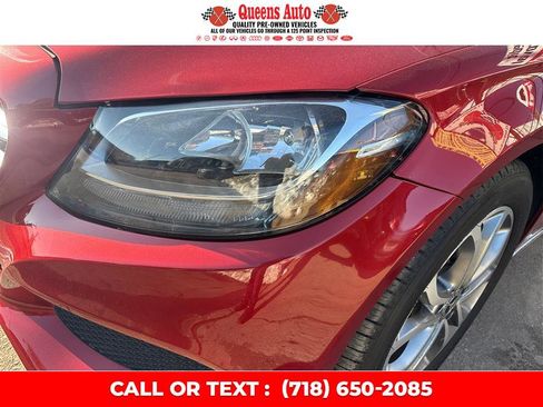 Used 2017 Mercedes-Benz C 300 4MATIC Sedan image 34