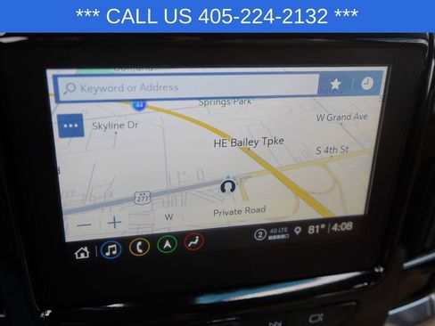 Used 2023 Chevrolet Traverse Premier FWD image 40