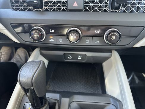 Used 2024 Honda Accord LX image 23