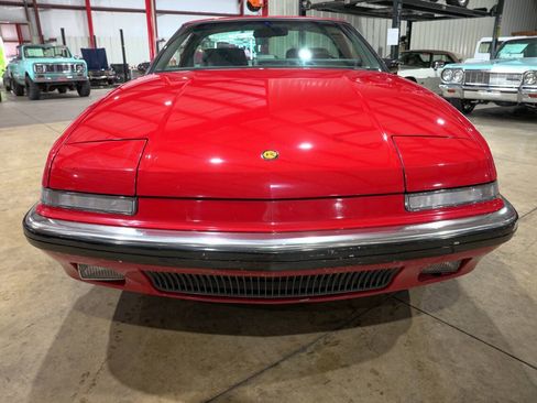 Used 1988 Buick Reatta Coupe FWD image 13