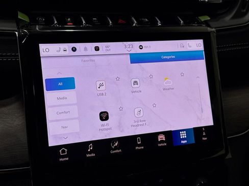 New 2025 Jeep Grand Cherokee L Overland w/ Luxury Tech Group IV image 49