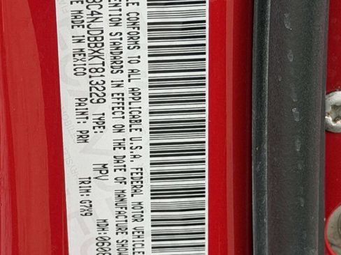 Used 2019 Jeep Compass Latitude image 16