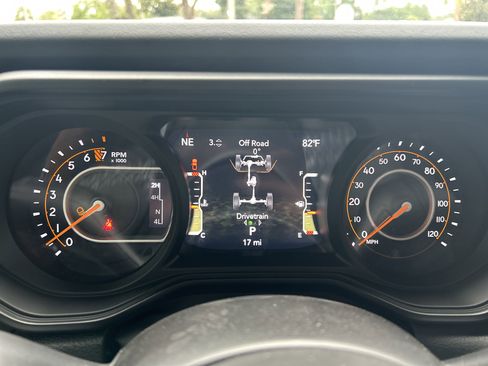 New 2025 Jeep Gladiator Sport image 39