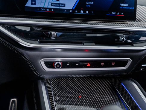 Used 2025 BMW X6 M Competition w/ Executive Package image 37