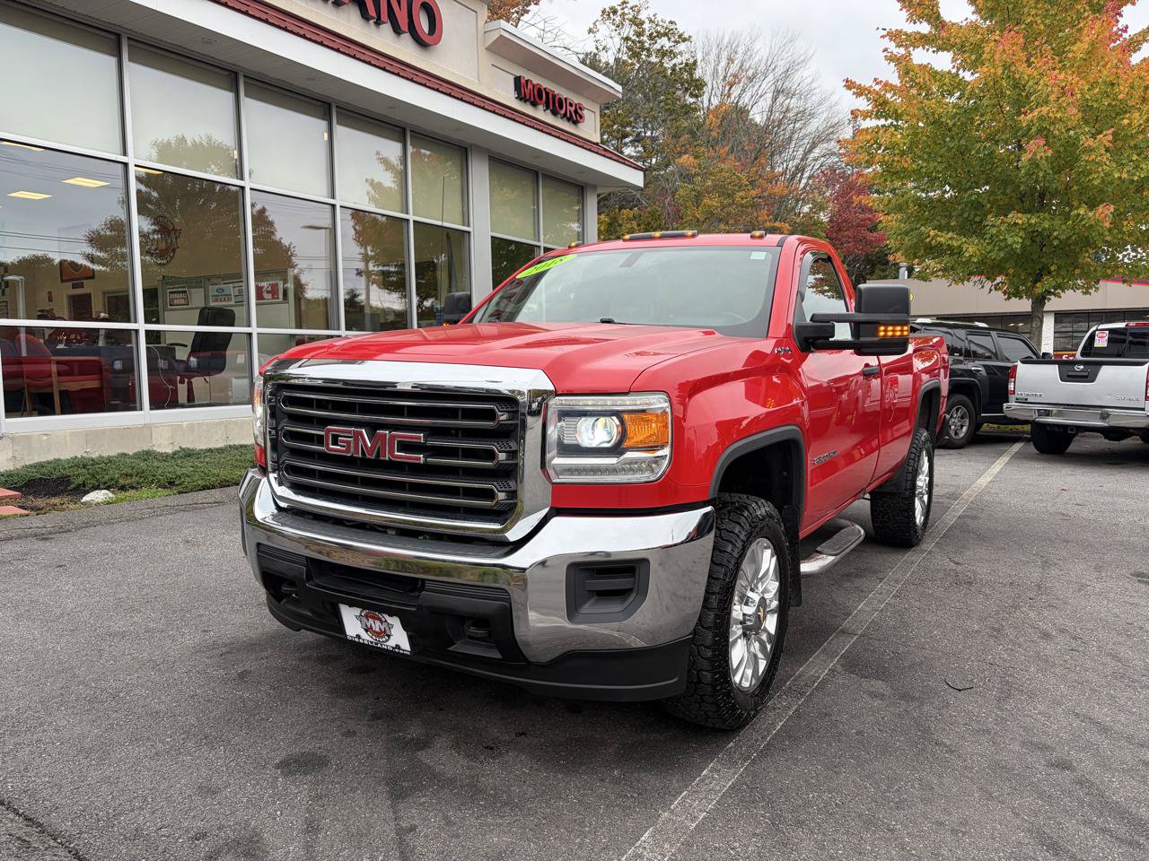 Used 2018 GMC Sierra 2500 4x4 Regular Cab w/ Sierra Convenience Package image 2