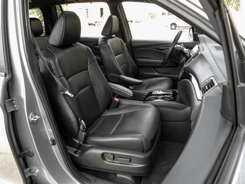 Used 2019 Honda Passport Touring image 38