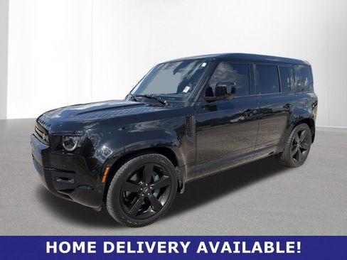 Used 2024 Land Rover Defender 110 V8 image 3