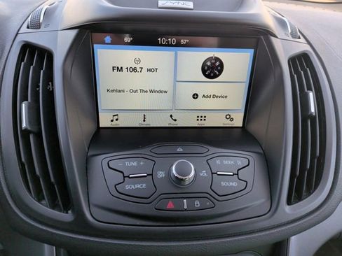 Used 2016 Ford Escape SE w/ Equipment Group 201A image 10