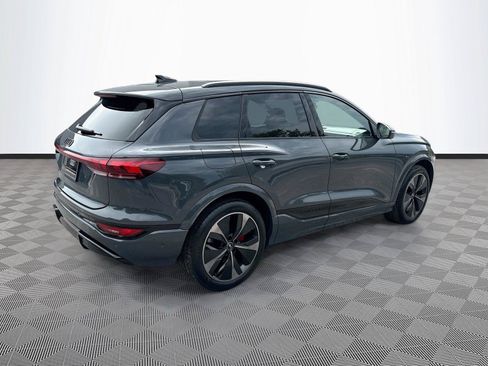 Certified 2025 Audi SQ6 e-tron Prestige AWD/4WD image 7