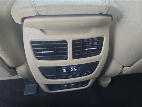 Used 2020 Acura MDX FWD w/ Technology Package image 17