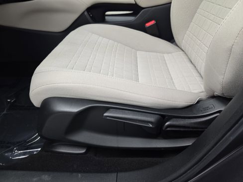 Used 2024 Honda HR-V LX image 25