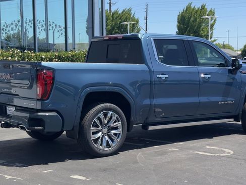 New 2026 GMC Sierra 1500 Denali AWD/4WD image 4