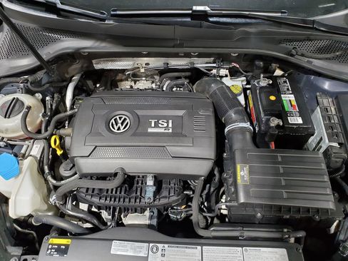 Used 2017 Volkswagen Golf R DCC & Navigation 4Motion image 41