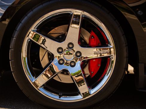 Used 2010 Ford Mustang GT RWD image 28