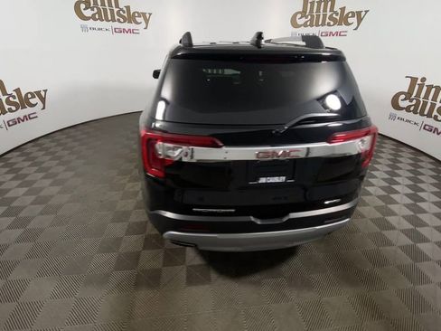 Used 2023 GMC Acadia SLE w/ Driver Convenience Package image 7