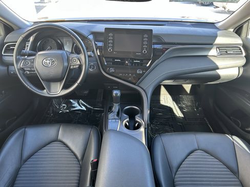 Certified 2023 Toyota Camry SE image 18