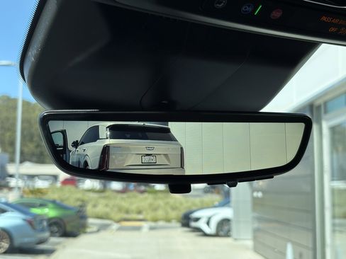 New 2026 Cadillac Escalade Luxury image 35