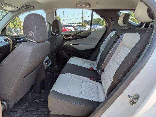 Used 2020 Chevrolet Equinox LS w/ LPO, Floor Liner Package FWD image 15