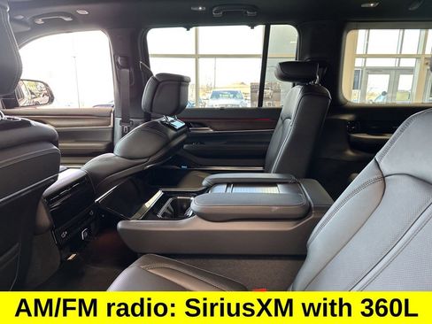 New 2024 Jeep Grand Wagoneer Series I w/ Convenience Group III image 10