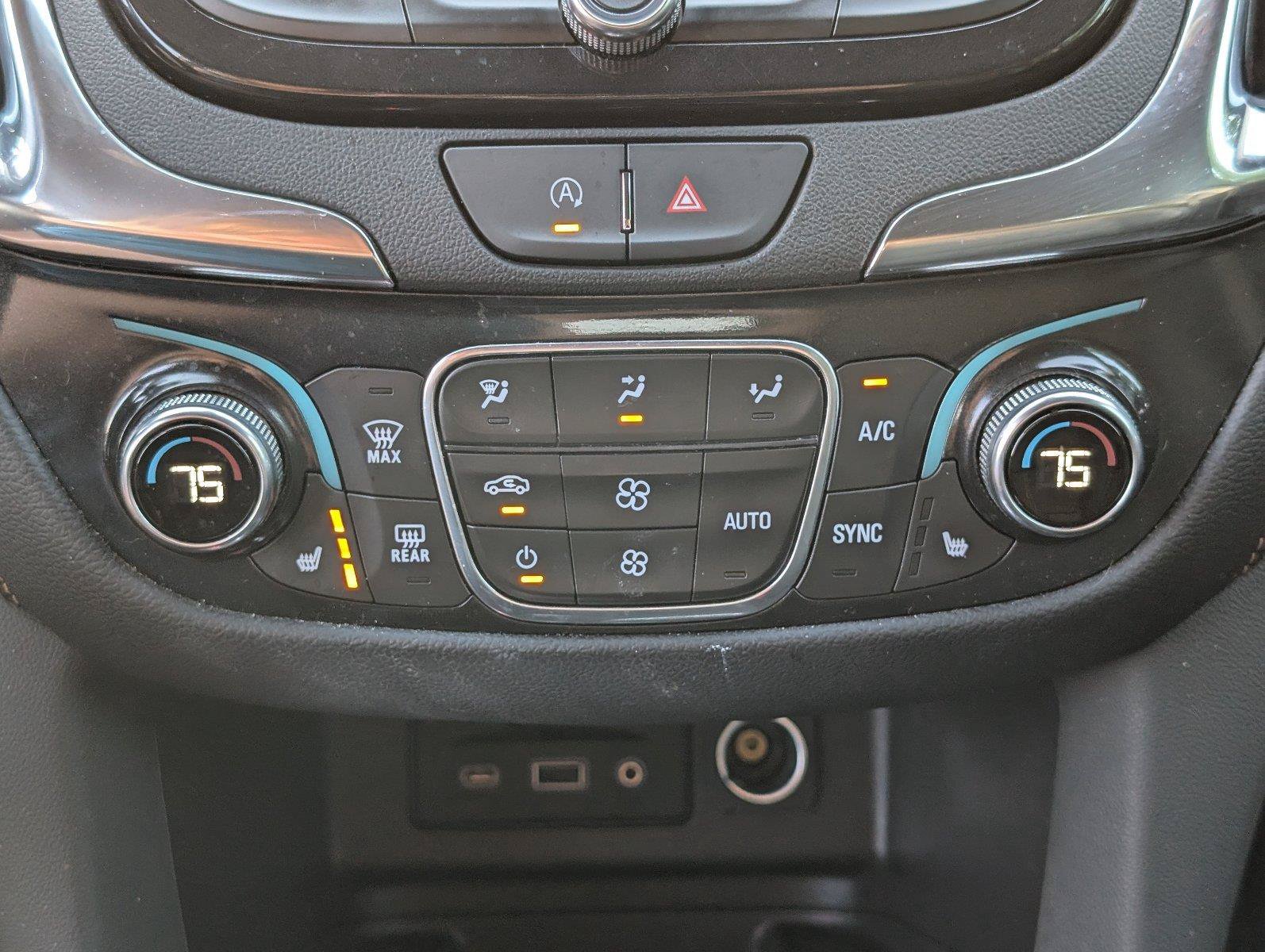 Used 2024 Chevrolet Equinox Premier AWD/4WD image 24